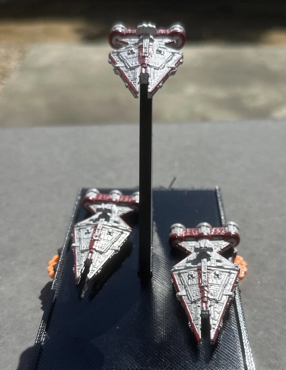 Star Wars armada  Aqruitens Light Cruiser 