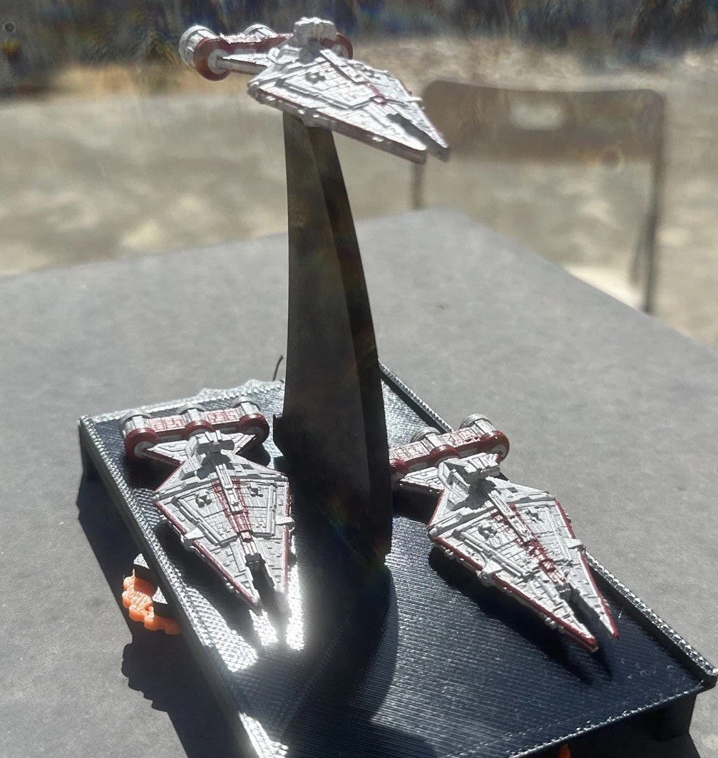 Star Wars armada  Aqruitens Light Cruiser 